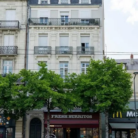 Haussmanien * Angers