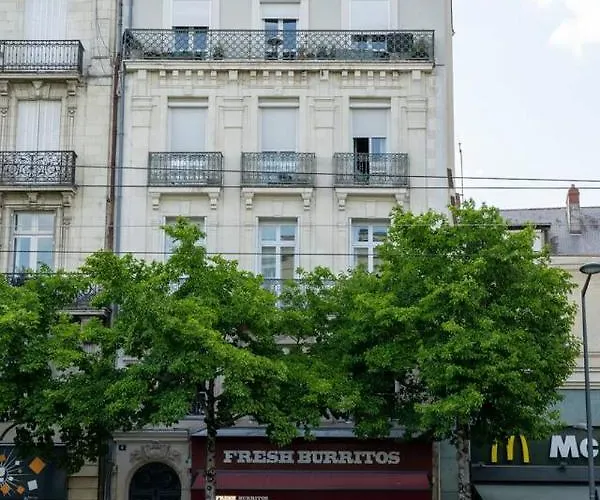 Haussmanien * Angers